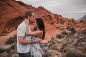 red rocks adventure session, wanderlove, Nevada, elopement, engagement, couples, love