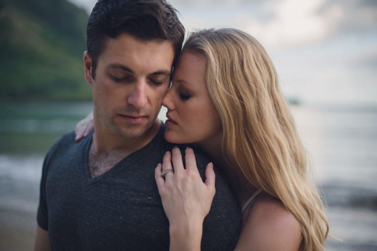 couples adventure session, wanderlove, oahu, hawaii, sunset, beach