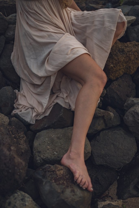 couples adventure session, wanderlove, oahu, hawaii, sunset, beach