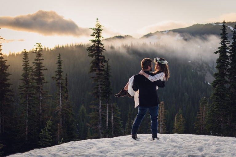 adventure elopement photography, elopement, olympic national park elopement, fog, sunset, snow, adventurous couple