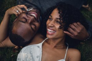 laughter in yorktown virginia couples session