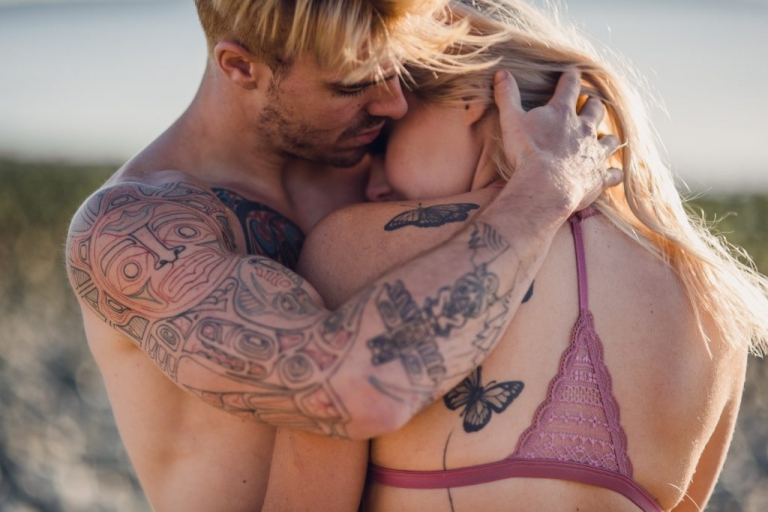 sunrise couples session on vancouver island