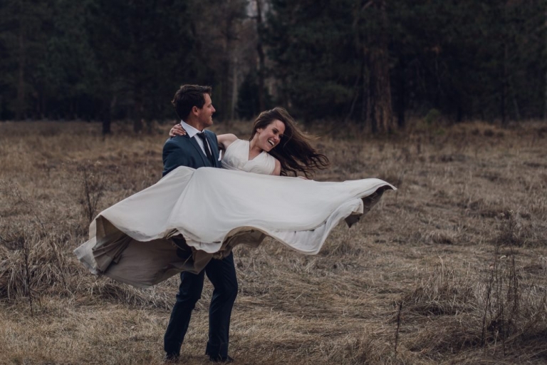 this adventurous couple eloped in Yosemite National park