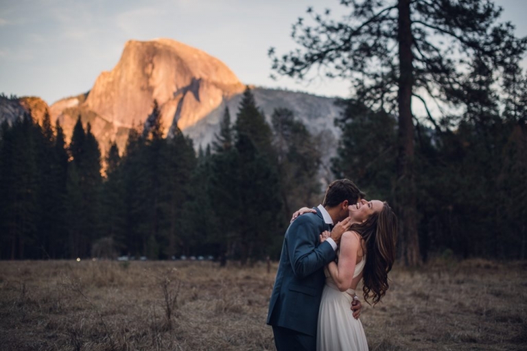 this adventurous couple eloped in Yosemite National park