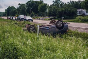 toyota rav4 wreck in ditch