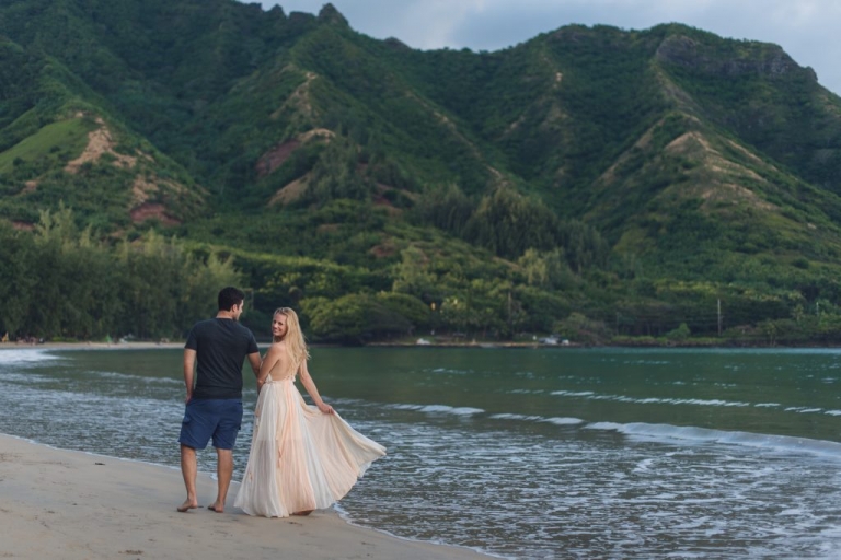 honeymoon, honeymoon adventure photographer, honeymoon photography, honeymoon photographer, adventure photography, oceanview, beach