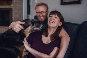 couple's lifestyle snuggle session, lifestyle photo session, in-home photo session, couples, couples lifestyle photo session, love, couples lifestyle photographer