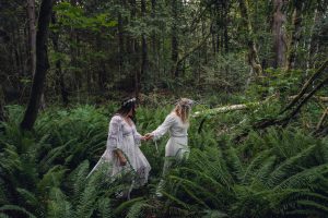 pacific northwest elopement, pacific northwest elopement photographer, olympic national park, Washington Elopement Photographer, Washington Olympic Peninsula, forest elopement, boho style wedding, bohemian style wedding dress, Hoh Rainforest