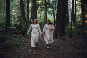 pacific northwest elopement, pacific northwest elopement photographer, olympic national park, Washington Elopement Photographer, Washington Olympic Peninsula, forest elopement, boho style wedding, bohemian style wedding dress, Hoh Rainforest