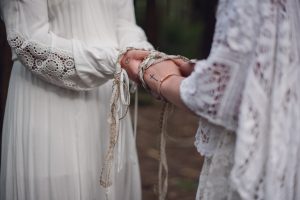 pacific northwest elopement, pacific northwest elopement photographer, olympic national park, Washington Elopement Photographer, Washington Olympic Peninsula, forest elopement, boho style wedding, bohemian style wedding dress, Hoh Rainforest