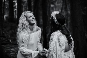 pacific northwest elopement, pacific northwest elopement photographer, olympic national park, Washington Elopement Photographer, Washington Olympic Peninsula, forest elopement, boho style wedding, bohemian style wedding dress, Hoh Rainforest, black and white
