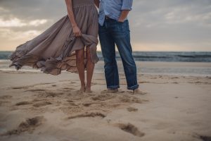 adventure photography and elopements, Wanderlove, couple, Oahu, Hawaii, love